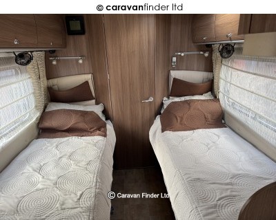 Burstner Ixeo IT 740 2013 (Private) image 10