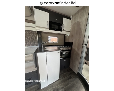 Swift Escape 640 2023 (Private) image 7